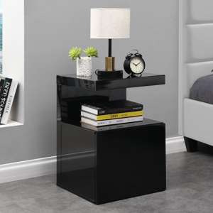 Voltaire Contemporary High Gloss Side Table In Black - UK