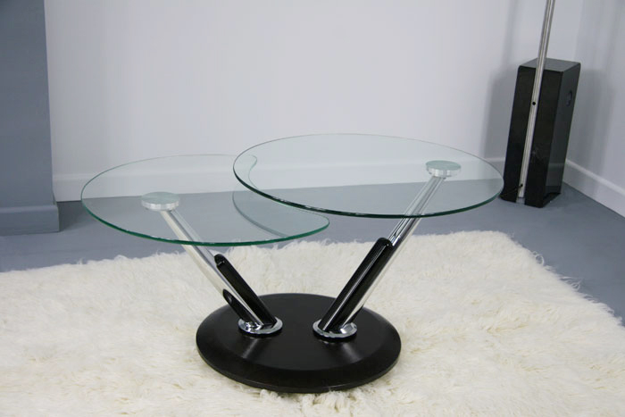Twist coffee table in Black