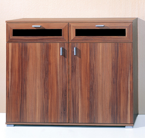 Walnut Komode Cabinet / Sideboard, 3652-88