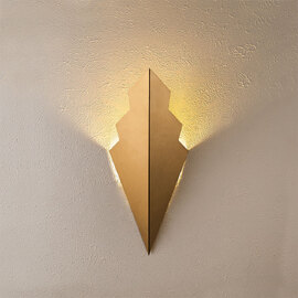 Arrow Metal Diamond-Shaped Wall Light in Gold