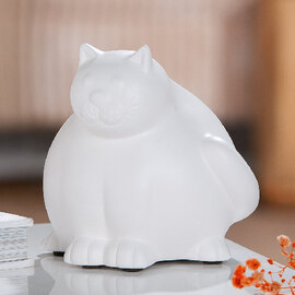 Bellano Ceramic Cat Sculpture In White