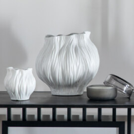 Findlay Small Ceramic Clay Vase In Matt White