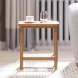 Helvane Solid Wood End Table in Oak