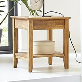 Maricopa Wooden End Table With Undershelf In Oak
