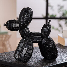 Navero Synthetic Resin Balloon dog Sculpture in Black