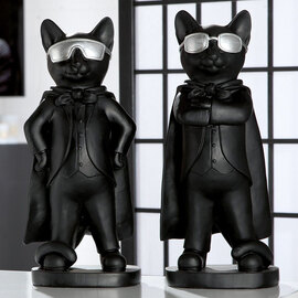 Ocala Polyresin Set Of 2 Hero Cats Sculpture In Black