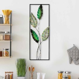 Parklane Metal Aurelian Leaf Wall Art in Gold and Green