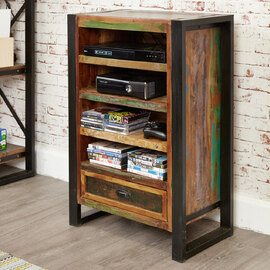 Utica Wooden Bookcase With 4 Shelves 1 Drawer In Satin Lacquer