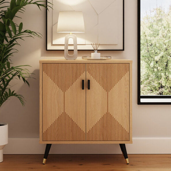 Arluneo Wooden Storage Cabinet with 2 Doors in Oak