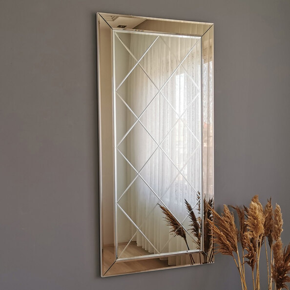 Avyra Glass Diamond Pattern Wall Mirror in Bronze