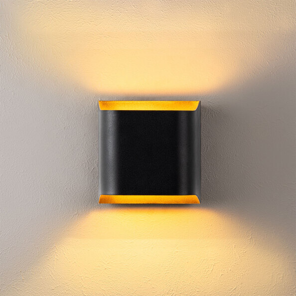 Bera Small Square Metal Wall Light in Black
