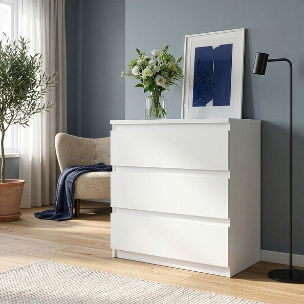 Eronis Wooden Chest Of 3 Drawers in White