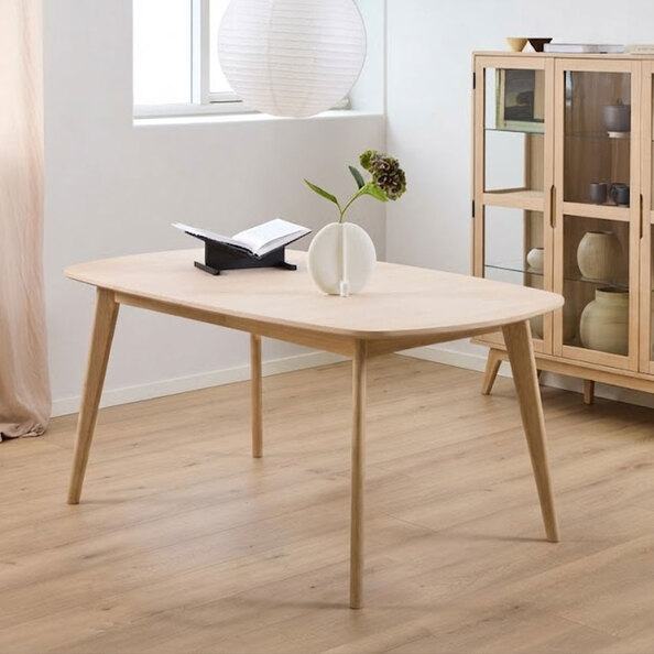 Marta Rectangular Wooden Dining Table in White Oak