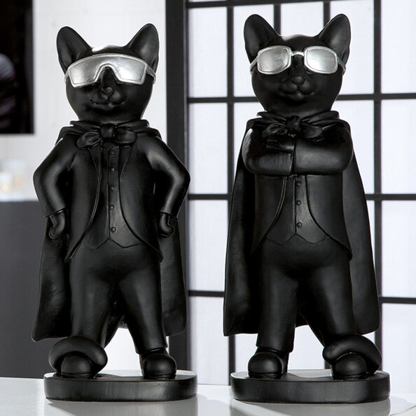 Ocala Polyresin Set Of 2 Hero Cats Sculpture In Black