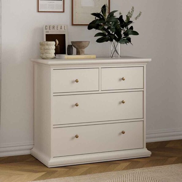 Paroya Wooden Chest of 4 Drawers in Cashmere