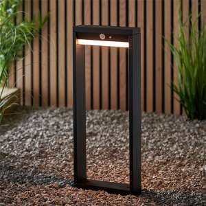Dannah LED PIR Outdoor Post Photocell In Textured Black