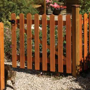Pitlochry Set Of 3 Wooden 6x3 Picket Fence Panel In Honey Brown