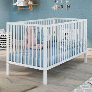 Uvatera Wooden Baby Cot With Slatted Frame In Matt White