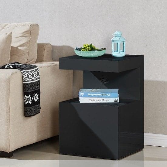 Voltaire Contemporary High Gloss Side Table In Black_2