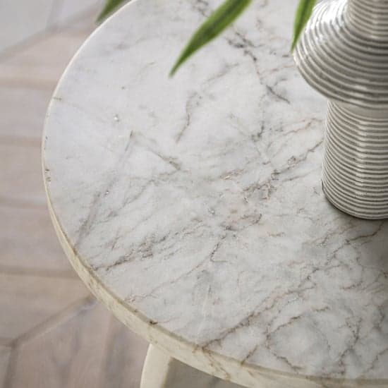 Akron Marble Side Table Round In White_2