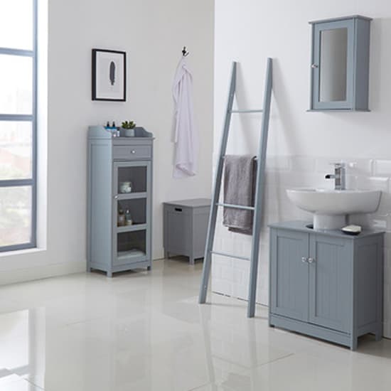 Alaskan Wooden Wall Hung Mirrored Cabinet In Grey_2