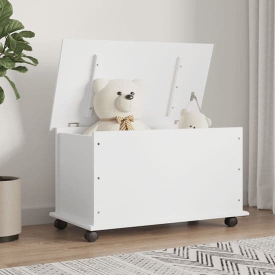 Albi Solid Pinewood Storage Chest With Wheels In White_1