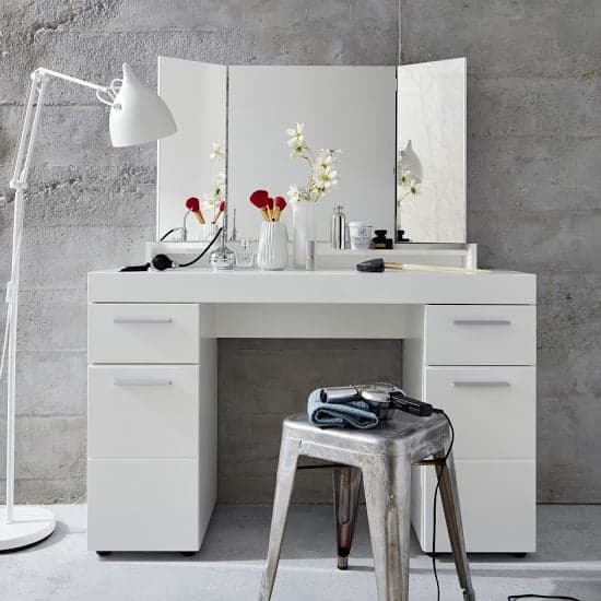 Amanda Wooden Dressing Table In White High Gloss_3