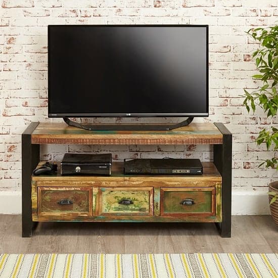 London Urban Chic Wooden TV Stand With 3 Drawers_2