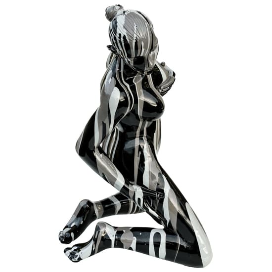 Amorous Kneeling Yoga Lady Sculpture In Black and Grey_3