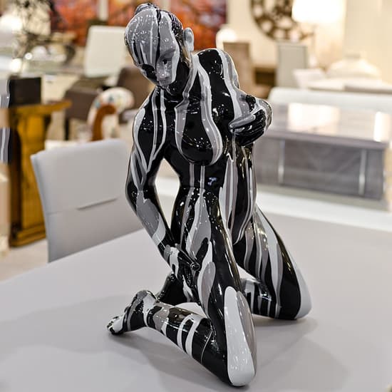 Amorous Kneeling Yoga Lady Sculpture In Black and Grey_1