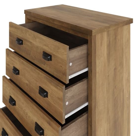 Balcombe Wooden Chest Of 4 Drawers In Knotty Oak_4