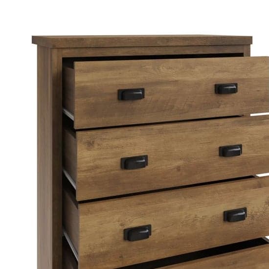 Balcombe Wooden Chest Of 4 Drawers In Knotty Oak_5
