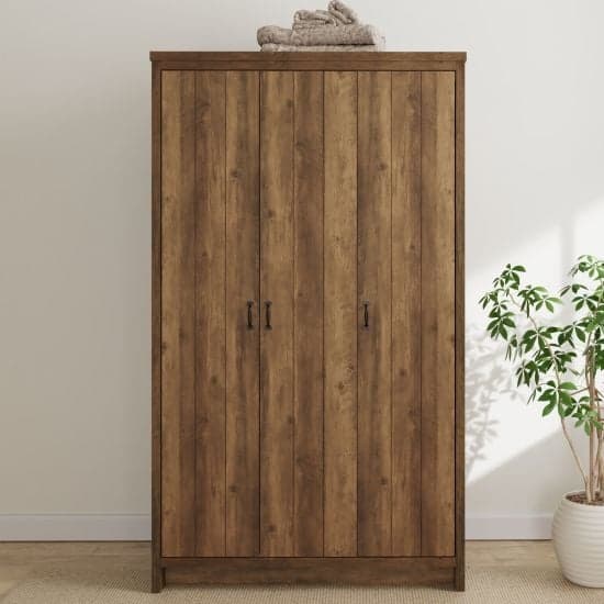 Balcombe Wooden Wardrobe With 3 Doors In Knotty Oak_1