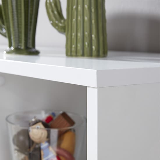 Beile Wooden Shelving Unit With 2 Sliding Doors In White_6