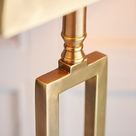 Bexton Table Lamp In Solid Brass_4