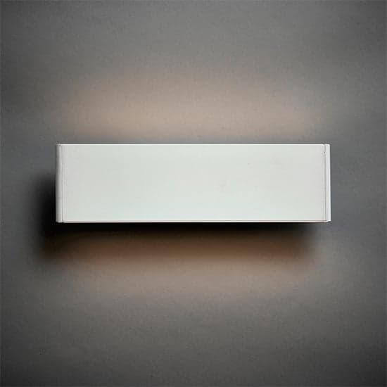 Bodhi LED Small Architectural Wall Light In Matt White_1