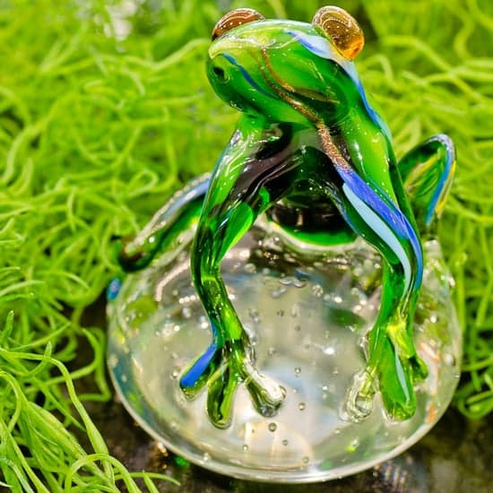 Bogota Glass Jungle Frog Ornament In Green_2