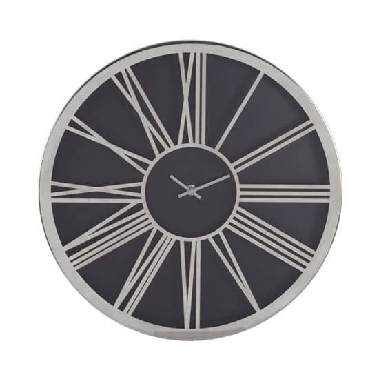 Breiley Round Design Wall Clock In Black And Chrome Frame_2