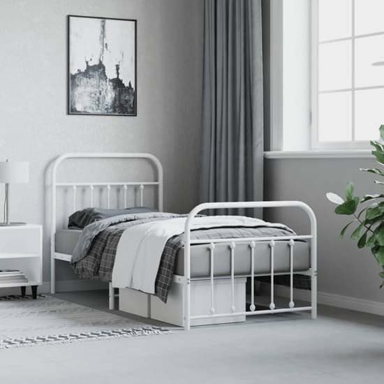 Carmel Metal Single Bed In White_1