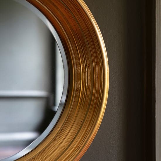 Cerritos Round Portrait Bevelled Wall Mirror In Gold_2