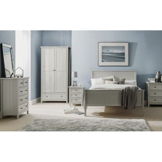 Madge Wardrobe Wide In Dove Grey Lacquer With 3 Doors_2