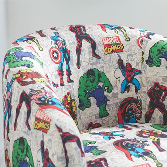 Childrens Marvel Fabric Accent Swivel Chair In Multi-Colour_3
