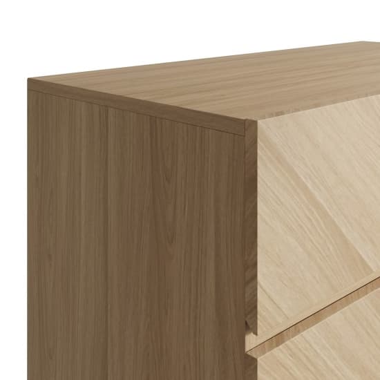 Cianna Wooden Chest Of 4 Drawers In Euro Oak_5