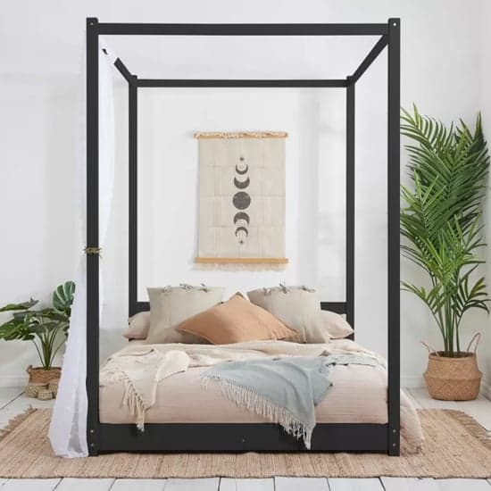 Darian Four Poster Wooden Double Bed In Black_2