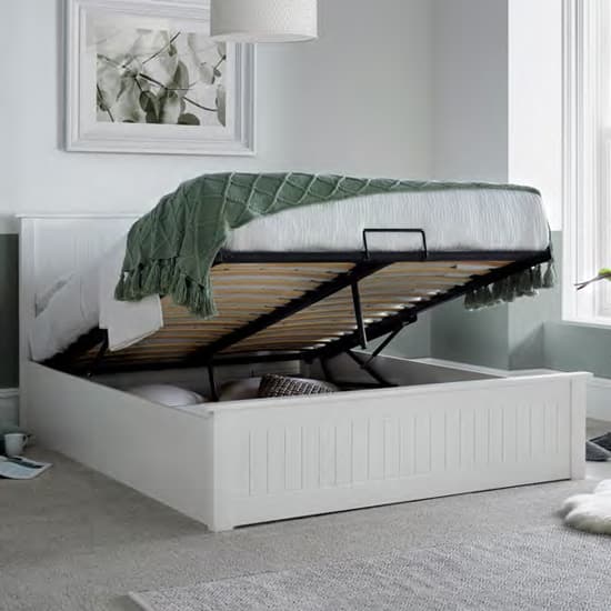 Duncan Wooden Ottoman Storage King Size Bed In White_2
