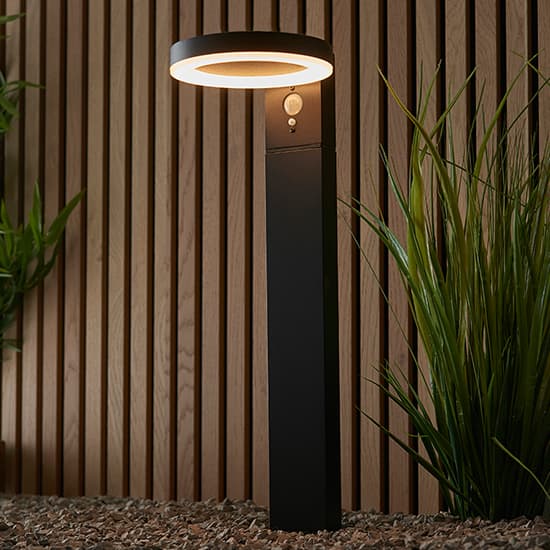 Ebro LED PIR Outdoor Post Photocell In Textured Black_1