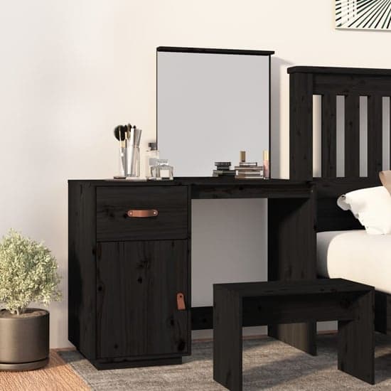 Giovanni Pine Wood Dressing Table With Mirror In Black_1