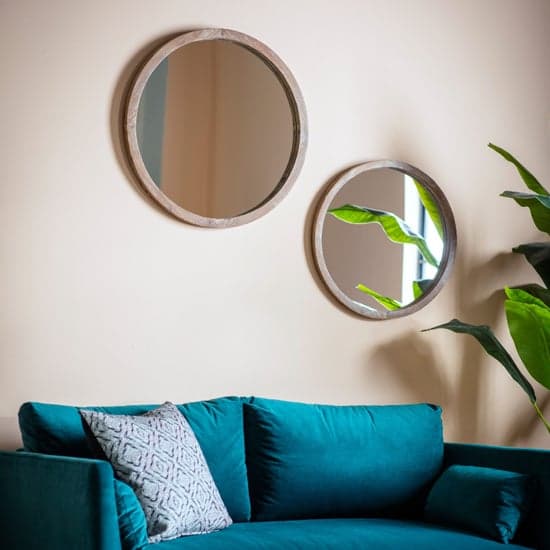 Horsens Small Round Wall Mirror In Natural_2