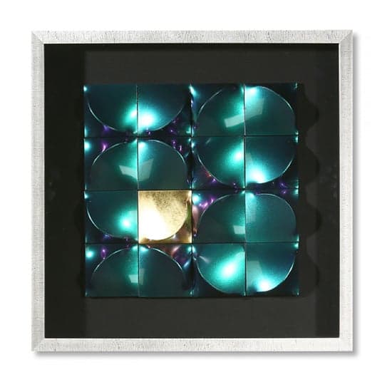 Illusion Picture Glass Wall Art In Silver Wooden Frame_2