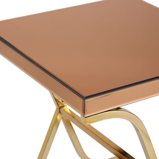 Kensick Mirrored Glass Side Table With Gold Frame_3